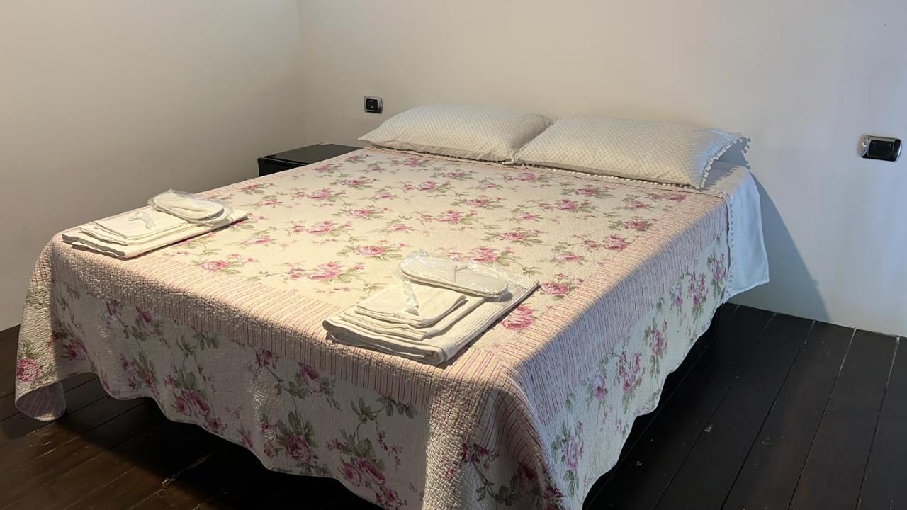 La Limonaia Di Chiaia Apartment Наполи Екстериор снимка