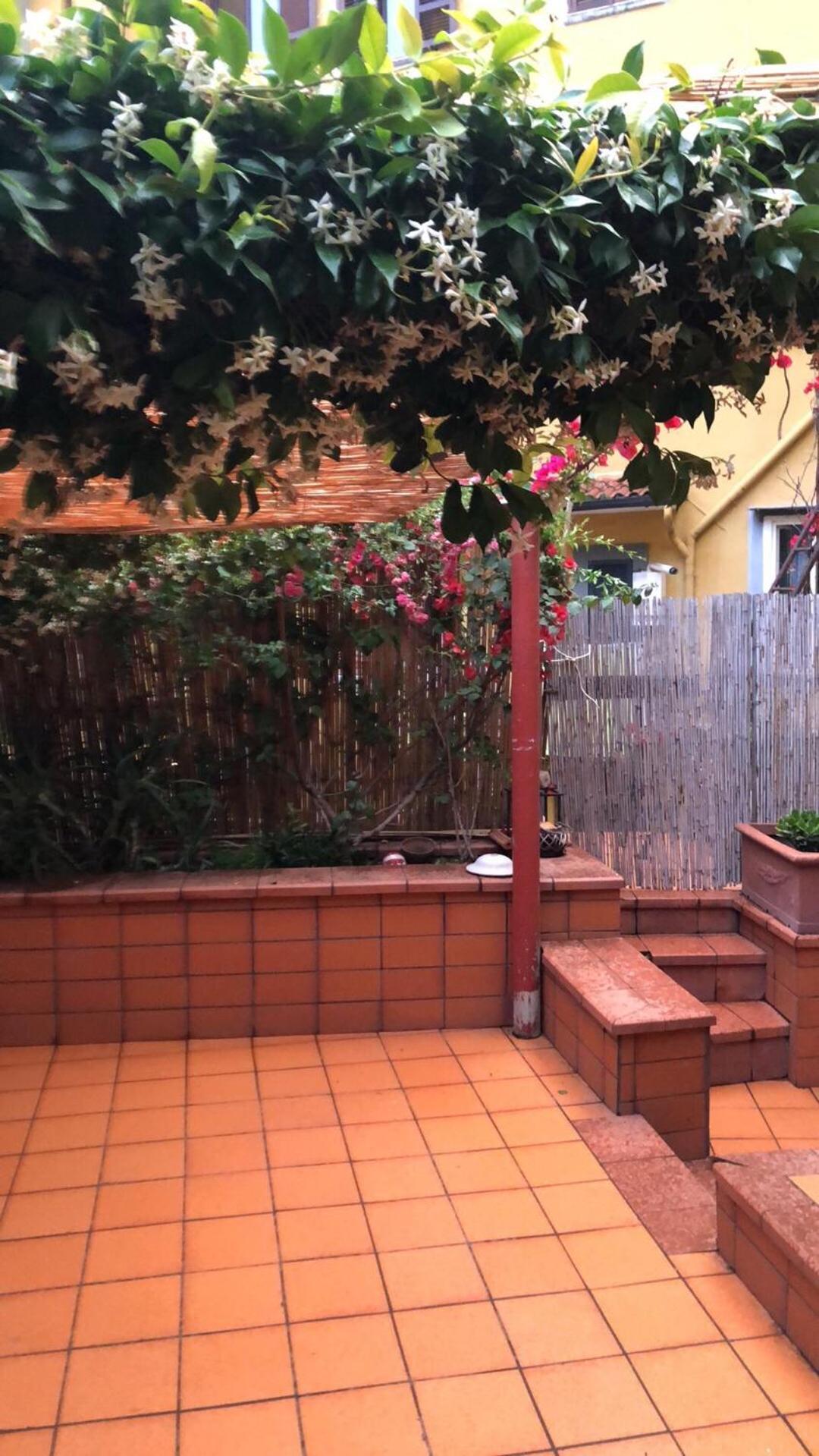 La Limonaia Di Chiaia Apartment Наполи Екстериор снимка
