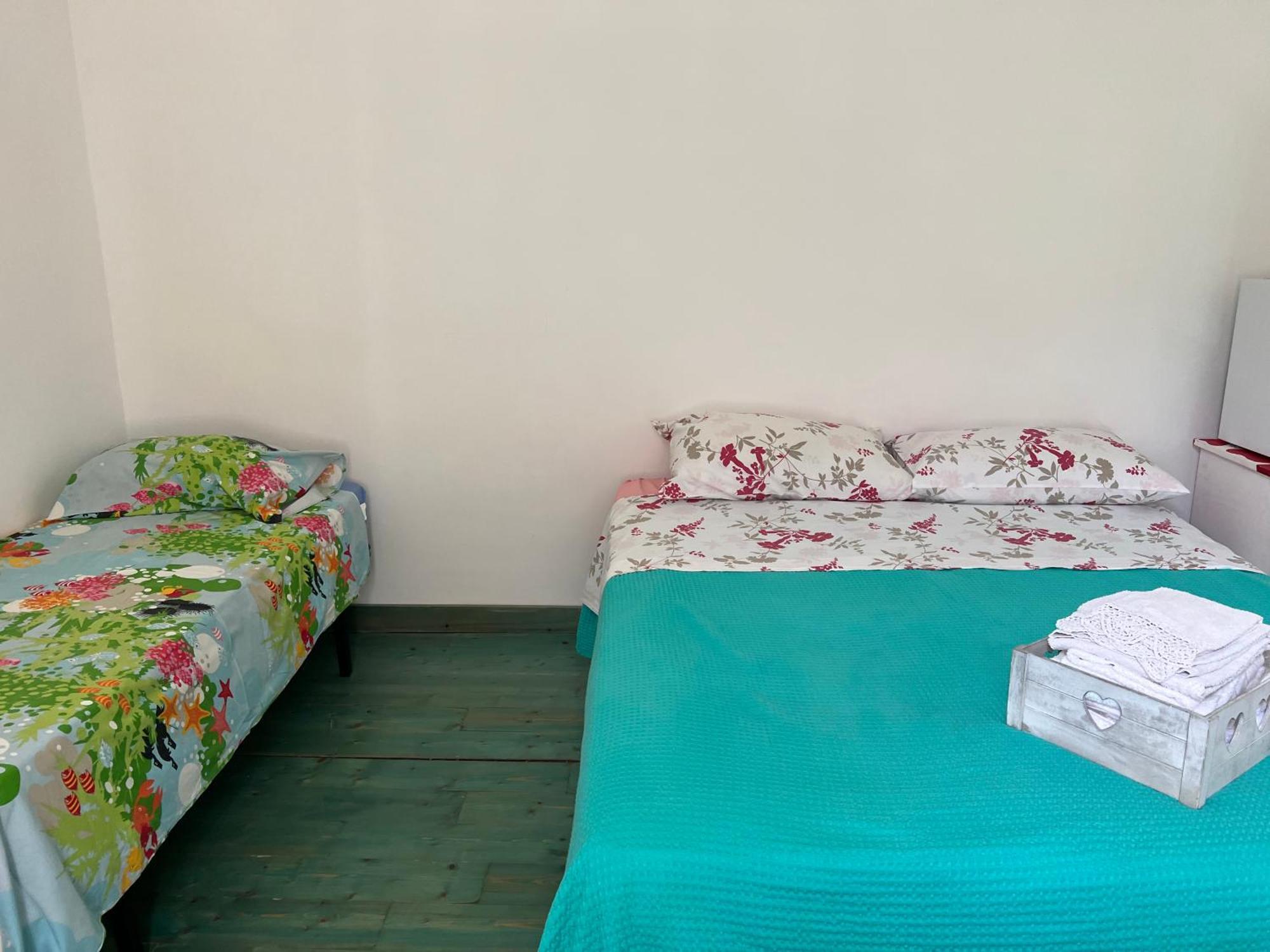 La Limonaia Di Chiaia Apartment Наполи Екстериор снимка